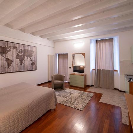 Albergo Diffuso Vulcano Village Castro (Lombardy) Exterior foto