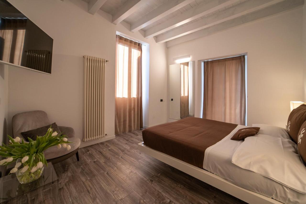 Albergo Diffuso Vulcano Village Castro (Lombardy) Exterior foto