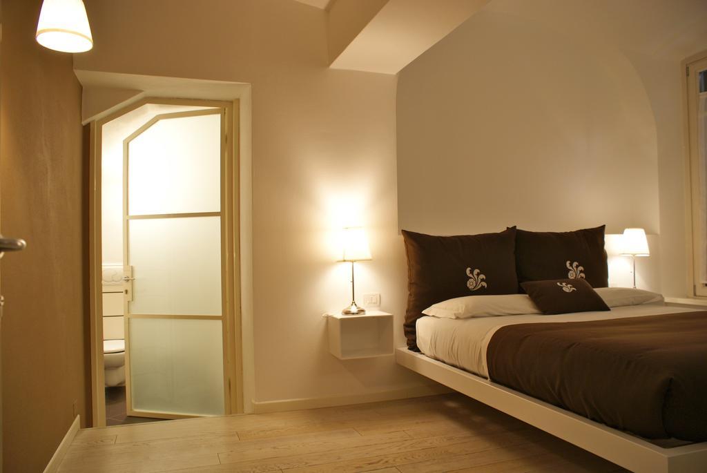Albergo Diffuso Vulcano Village Castro (Lombardy) Exterior foto