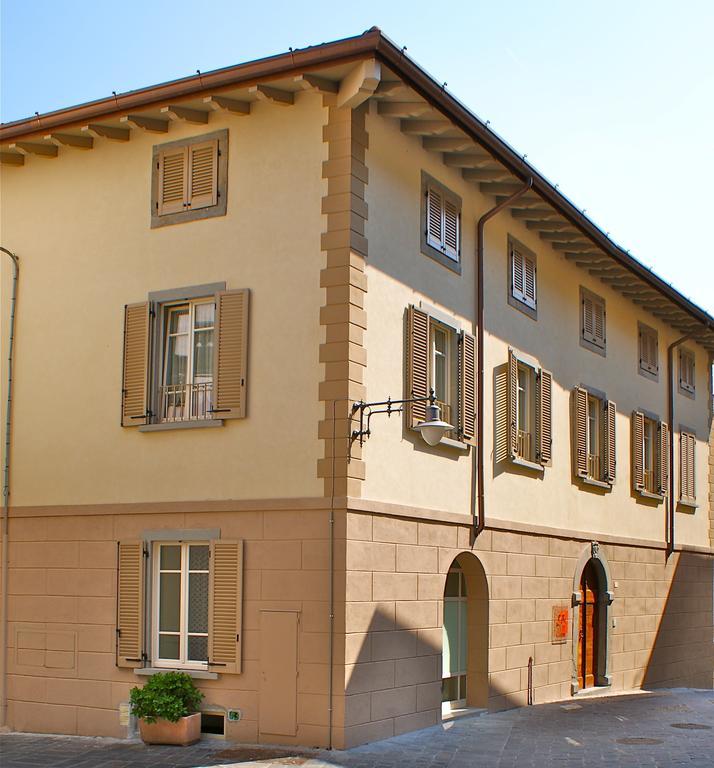 Albergo Diffuso Vulcano Village Castro (Lombardy) Exterior foto